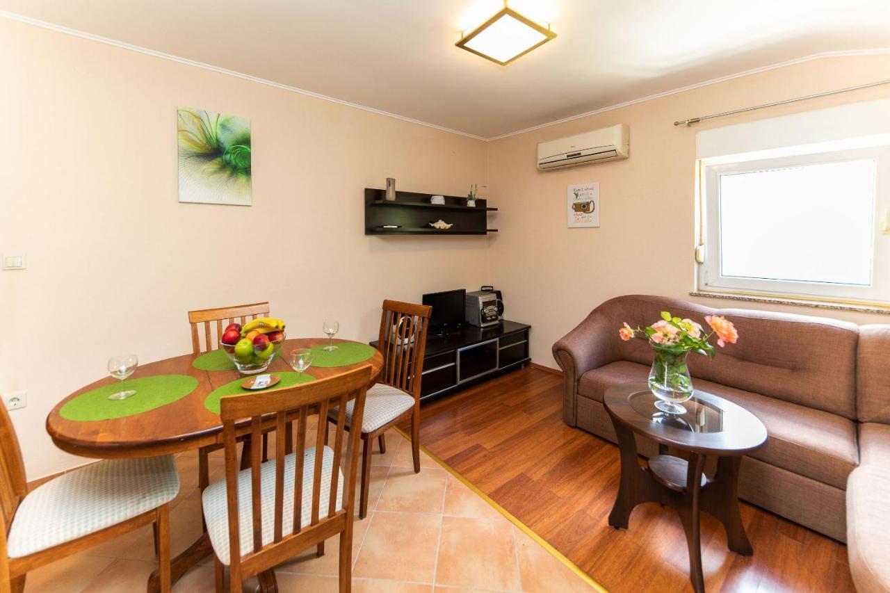 Apartments Artan 크리크베니카 외부 사진