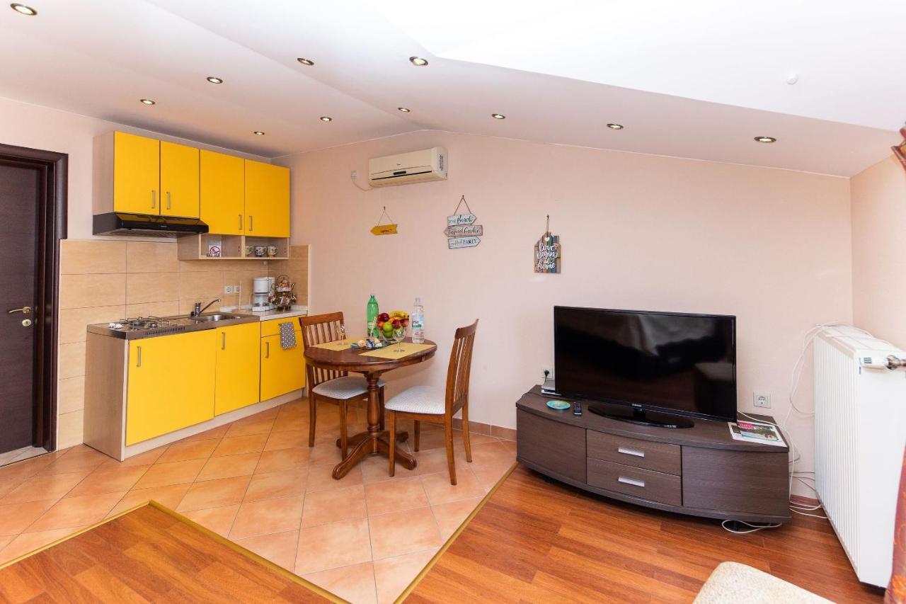 Apartments Artan 크리크베니카 외부 사진